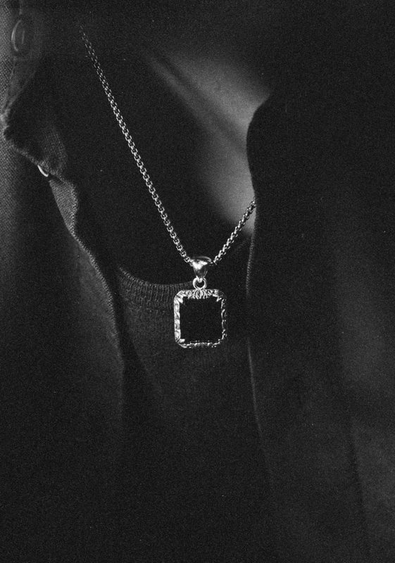 PENDANTS